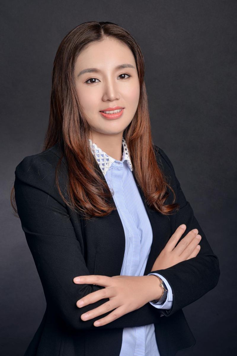 何慧, helaine